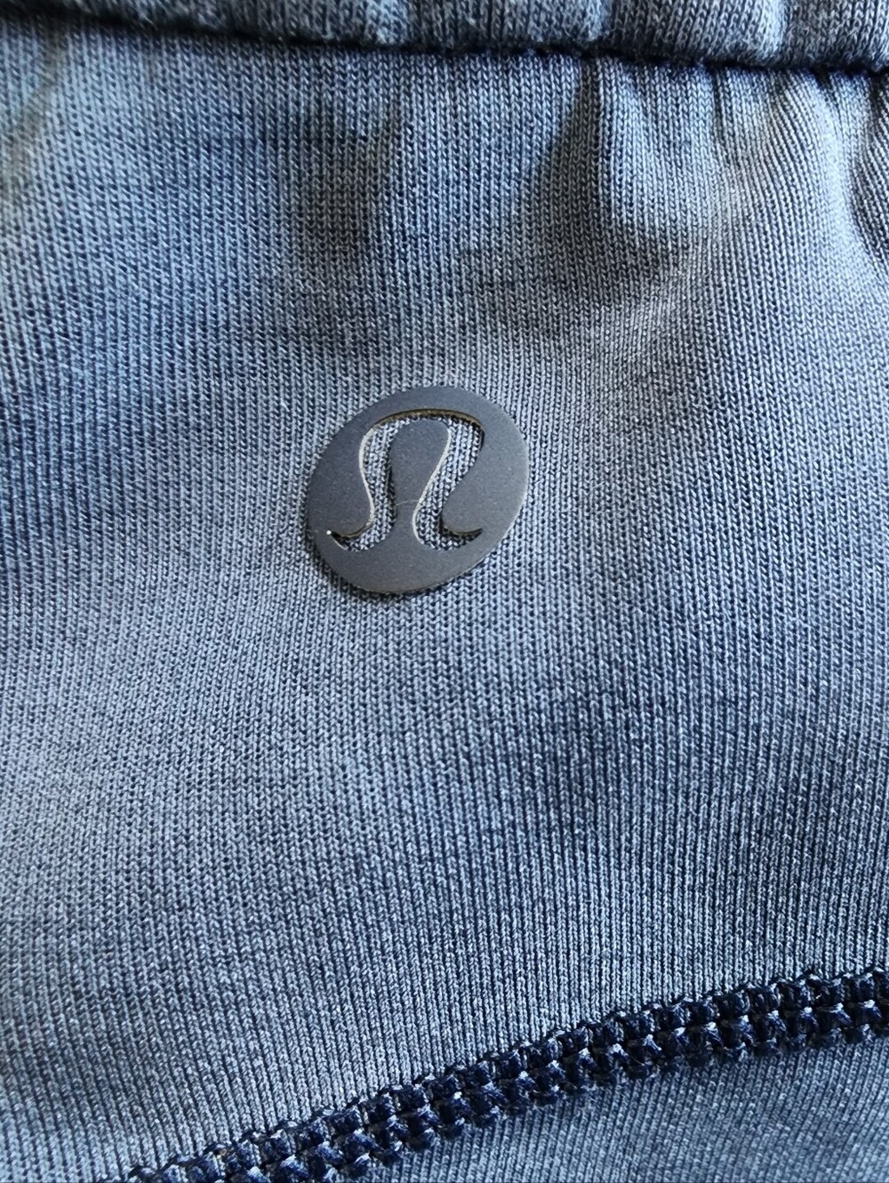 LULULEMON | Softstreme High-Rise Pant | True Navy | Size 8 Regular - Picture 10 of 10